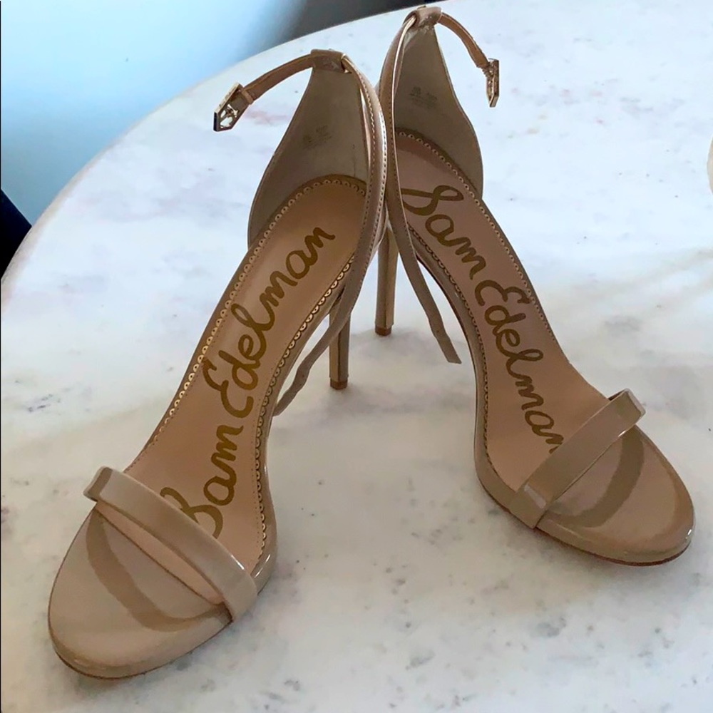 Patent nude heels